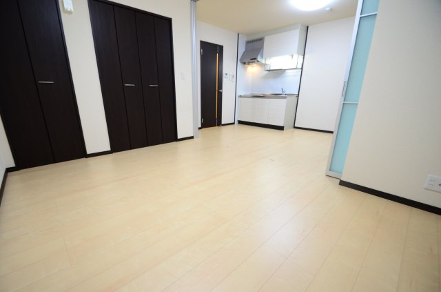 フジパレス西加賀屋のその他|落ち着いた色調の洋室です