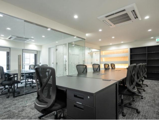 草津市野路１丁目の店舗事務所の内装