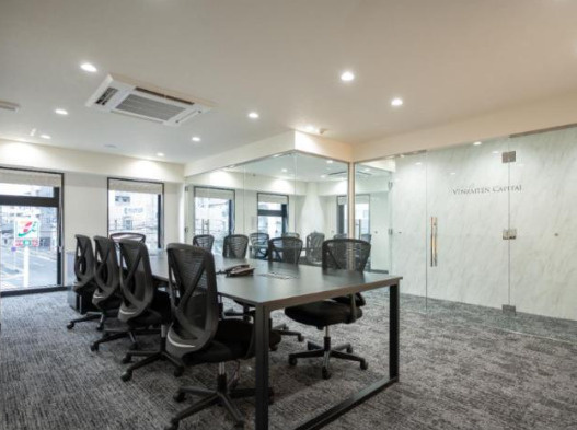 草津市野路１丁目の店舗事務所の内装