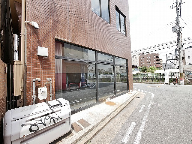 スギタビルのその他