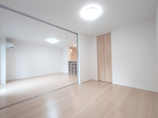 【洋室】 | D-residence・K沖野上 | 使い勝手のいい洋室です