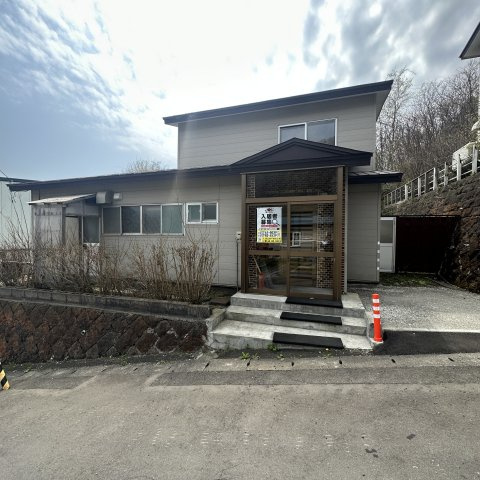 室蘭市増市町1丁目14-12借家の外観