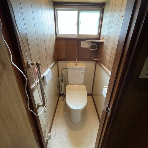 室蘭市増市町1丁目14-12借家のトイレ