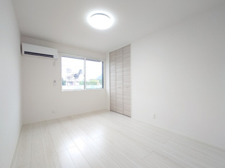 【洋室】 | D-residence・K沖野上 | 個人の部屋や寝室として使える洋室です