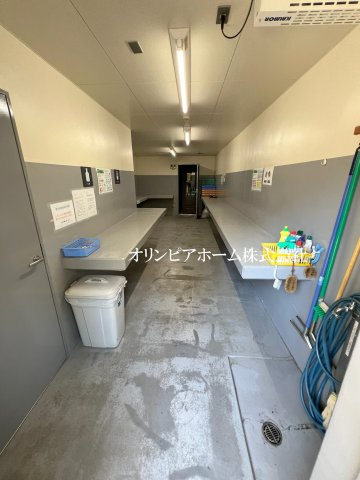 コスモ向島ロイヤルフォルム　3階　新　規　リ　ノベーションのその他共用部分