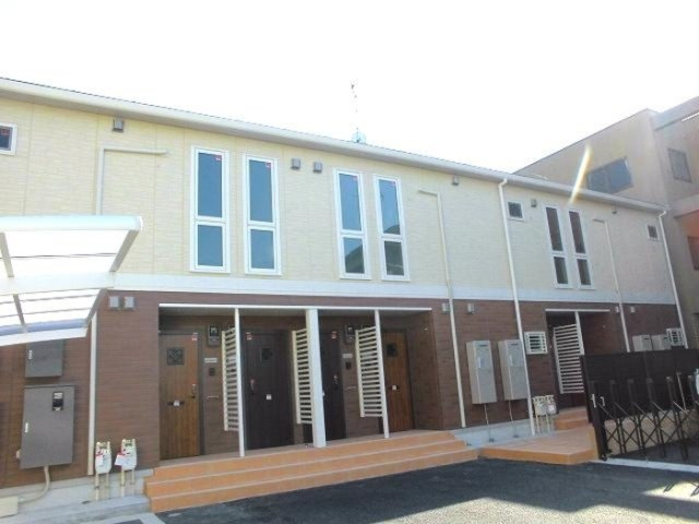 グランド　パレス　オクドの外観