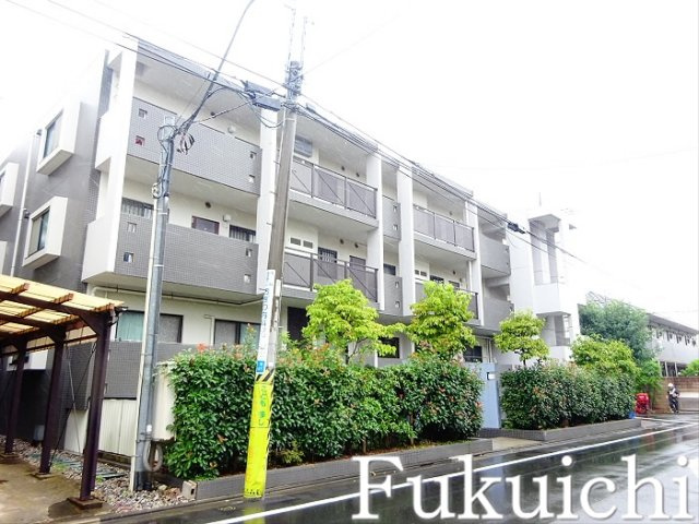 フェニックスコート下馬の外観