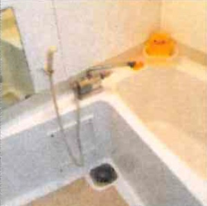 松月アイリスの浴室