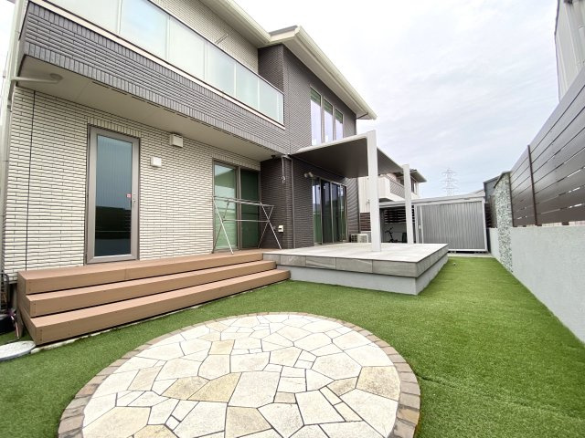 中古住宅　小瀬長池町の庭