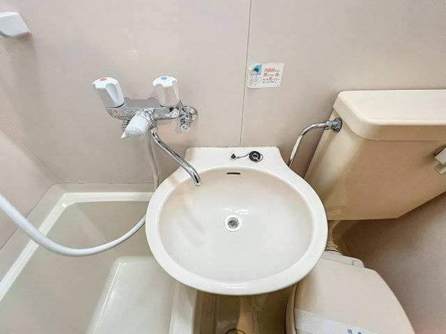 ボナール溝口の洗面所|※同建物ほかのお部屋の写真です。