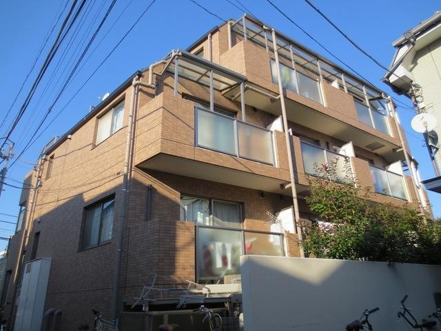 ラビュール三軒茶屋の外観