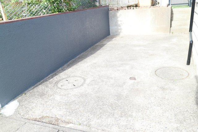 布川ディーエス邸の駐車場