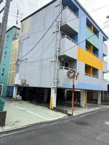 ラ・コート喜志B棟の外観