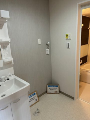 【洗面所】 | 泉台７丁目　中古戸建 | 洗濯機置き場です。