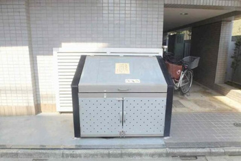 敷地内ゴミ置き場