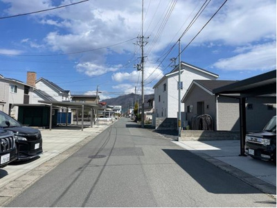 【前面道路含む現地写真】 | 天童市老野森建売住宅【平屋】 | 前面道路