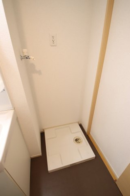 【設備】 | ベルク | 室内洗濯機置場