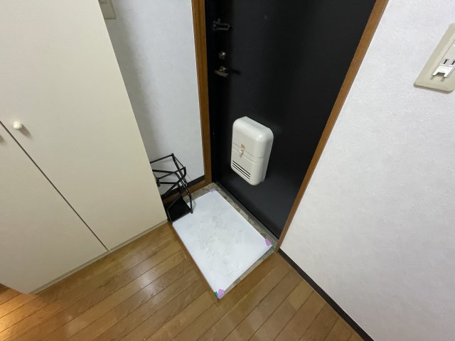 ＴＯＮＢＯマンションの玄関