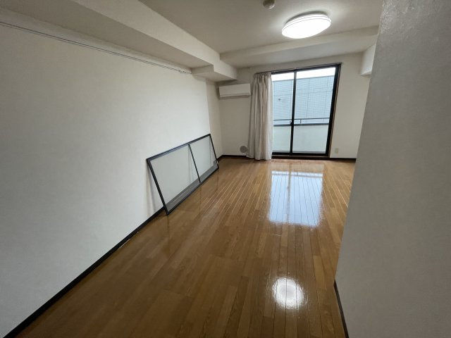 ＴＯＮＢＯマンションの居間・リビング