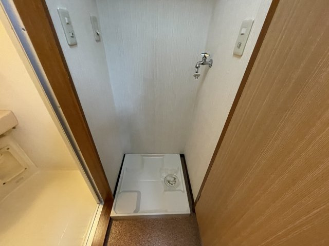 ＴＯＮＢＯマンションの玄関