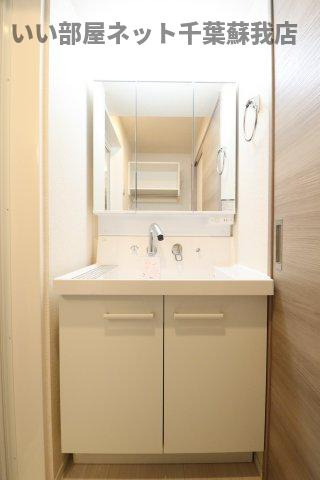 D-room末広2丁目の洗面所|朝の準備に活躍する、洗髪洗面化粧台！