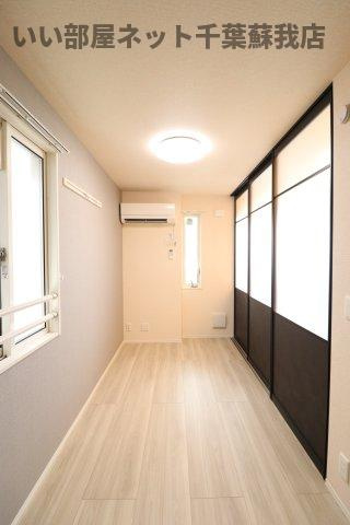 D-room末広2丁目の洋室|個人の部屋や寝室として使える洋室です