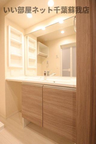D-room末広2丁目の洗面所|広い洗面スペース