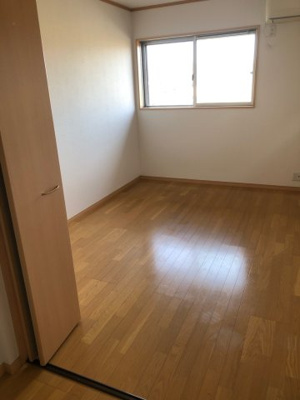 【洋室】 | 稗谷中古戸建