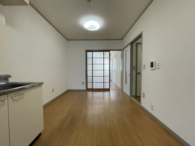 ハイツトトロの居間・リビング