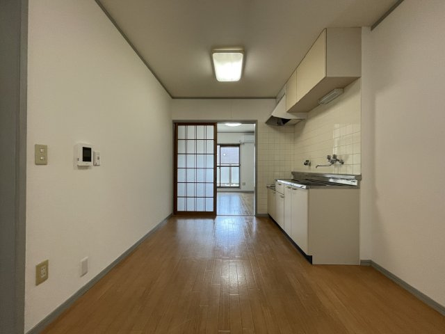 ハイツトトロの居間・リビング