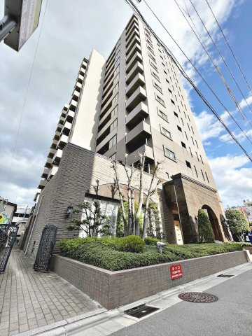 サーパス中町の外観