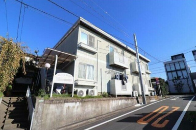 【外観】 | グリーンヒルズ | 2階建てのアパートです