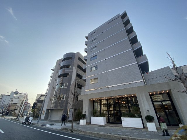 メイピース芦屋の外観