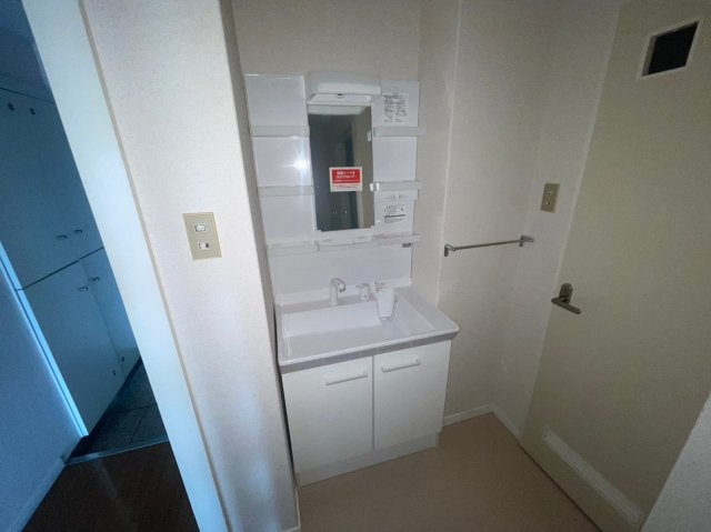 メイピース芦屋の独立洗面台