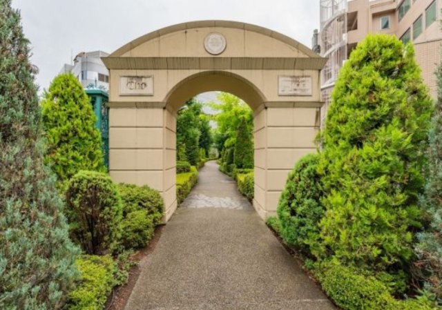 クリオレジダンス東京のエントランス