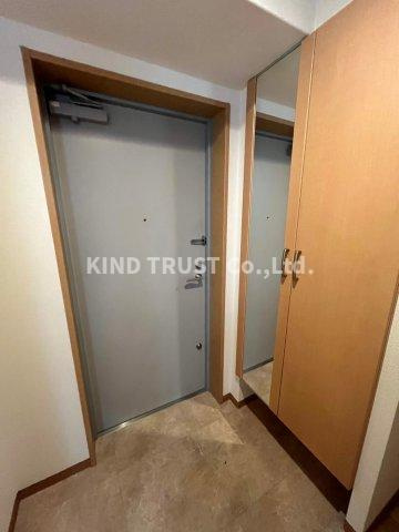 シェ・クララの玄関|きれいな玄関です