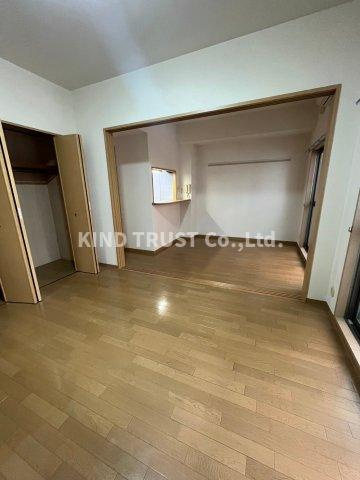 シェ・クララの居間・リビング|こちらの居間で趣味の時間をお楽しみください