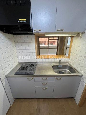 シェ・クララのキッチン|キッチンでお料理をお楽しみください