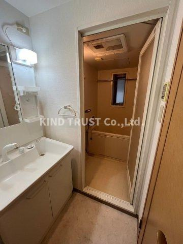 シェ・クララのその他