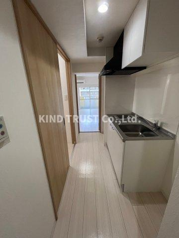 明成中津ビルの内装|明るい色調の室内です