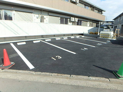 敷地内に駐車場あります