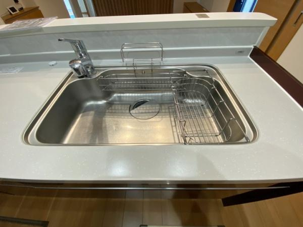 伊勢崎市連取町中古一戸建てのキッチン