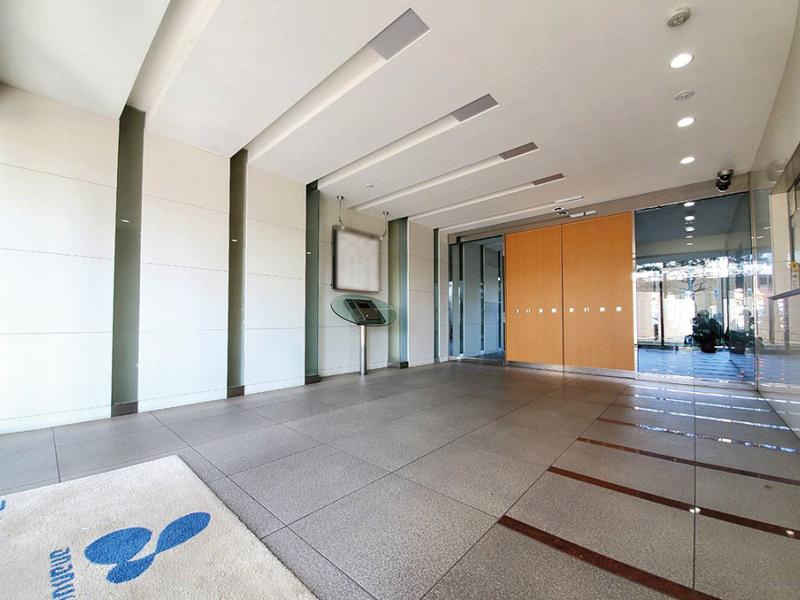 アルファステイツ青柳橋ブランヴェールのエントランス