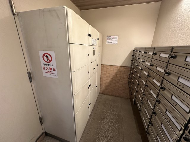 ★宅配ボックス★