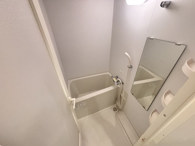 ユニットバスです★