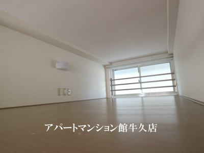 【洋室】 | レオパレスリベエール