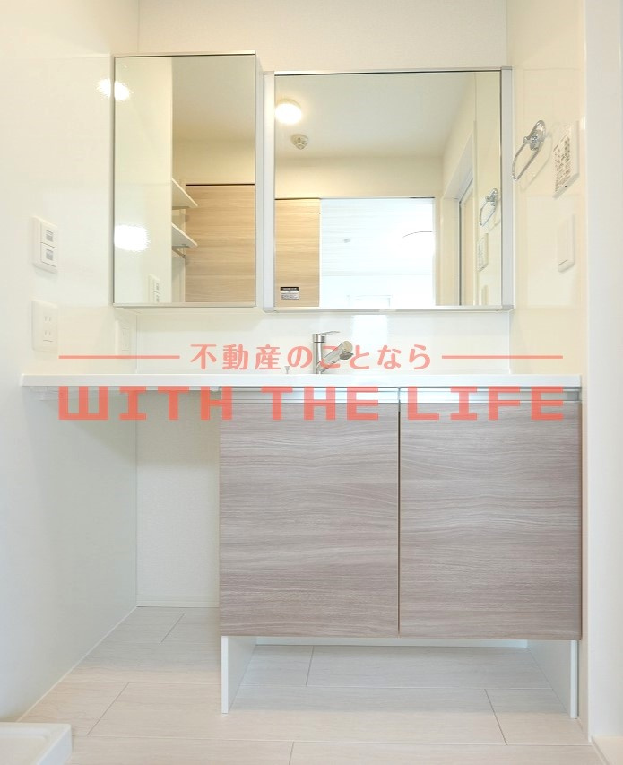 D-ROOM　FIRST　大善寺駅前【キャッシュバック対象】の独立洗面台|朝の身支度には欠かせない独立洗面化粧台