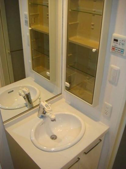 【独立洗面台】 | ※別室参考写真