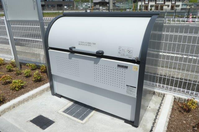 ウエストディオスⅢのその他共用部分|敷地内ゴミST