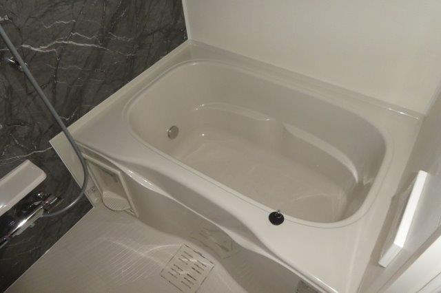 ウエストディオスⅢの浴室|追い焚きバス